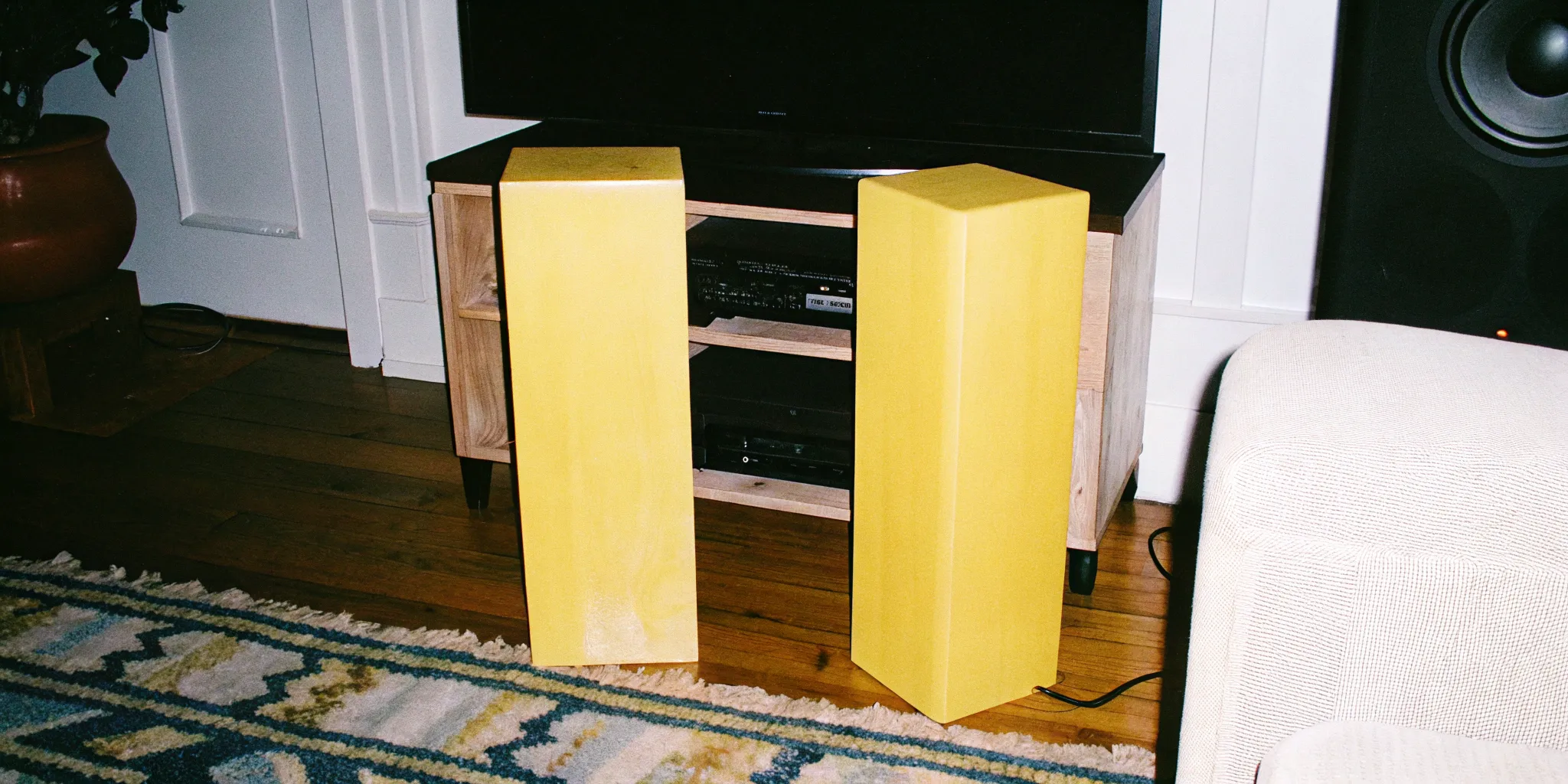 Leon Speakers: Handcrafted Audio & Design Excellence