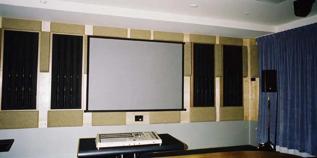 Acoustech: Commercial Sound Solutions
